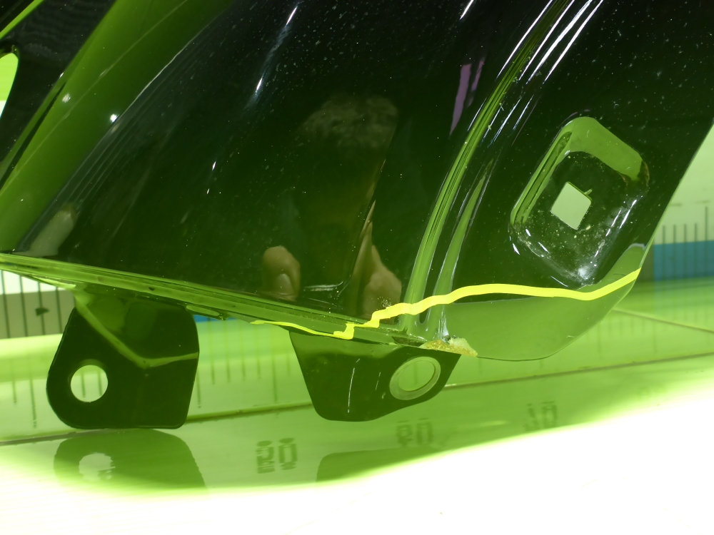 Крыло переднее левое