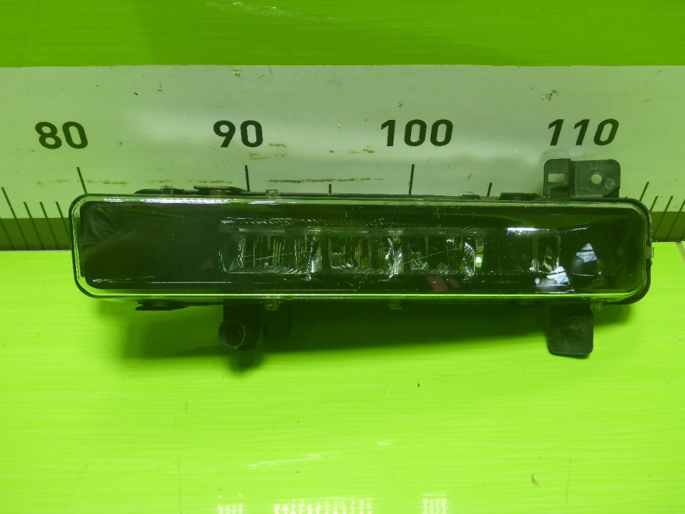 Фара дневного света левая (ходовые огни)