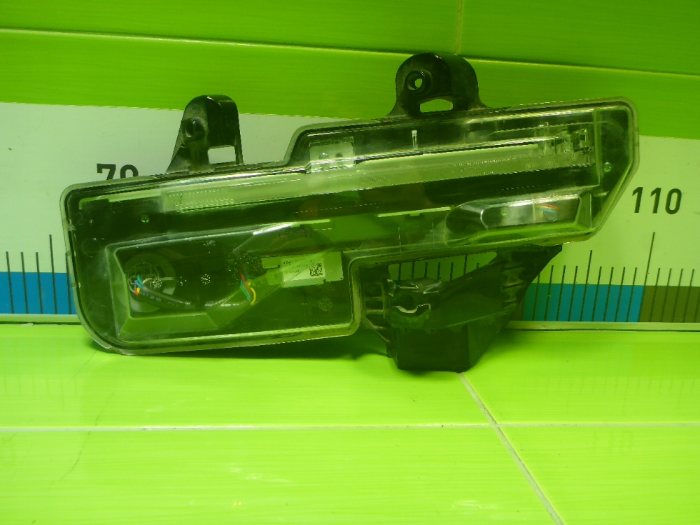 Фара дневного света левая (ходовые огни)