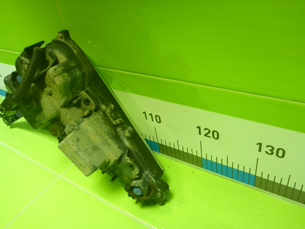 Фара противотуманная правая