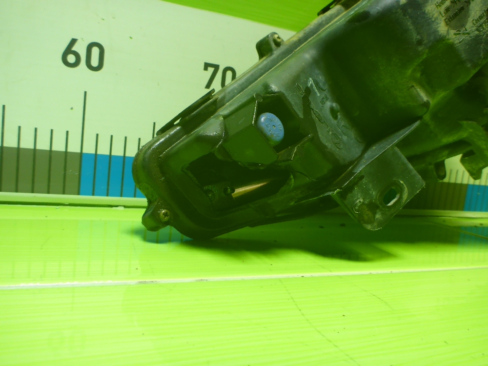 Фара противотуманная правая