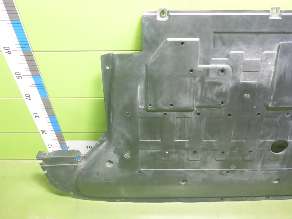 Пыльник двигателя