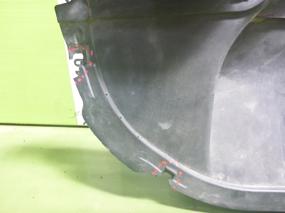 Пыльник двигателя