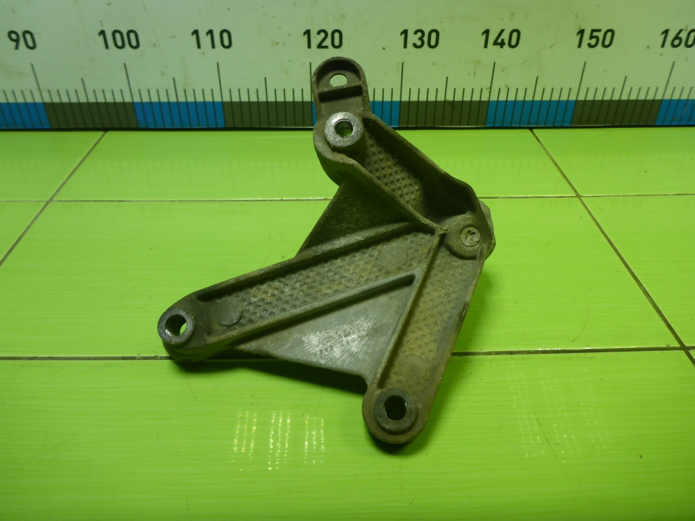 Кронштейн КПП