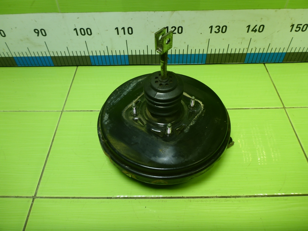 Усилитель тормозов вакуумный