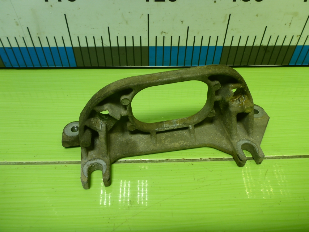 Кронштейн КПП