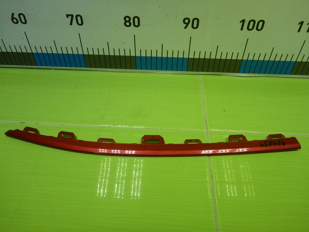 Накладка переднего бампера правая