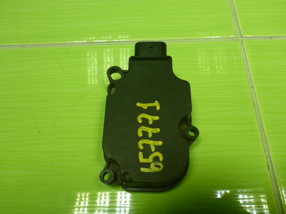 Моторчик заслонки печки