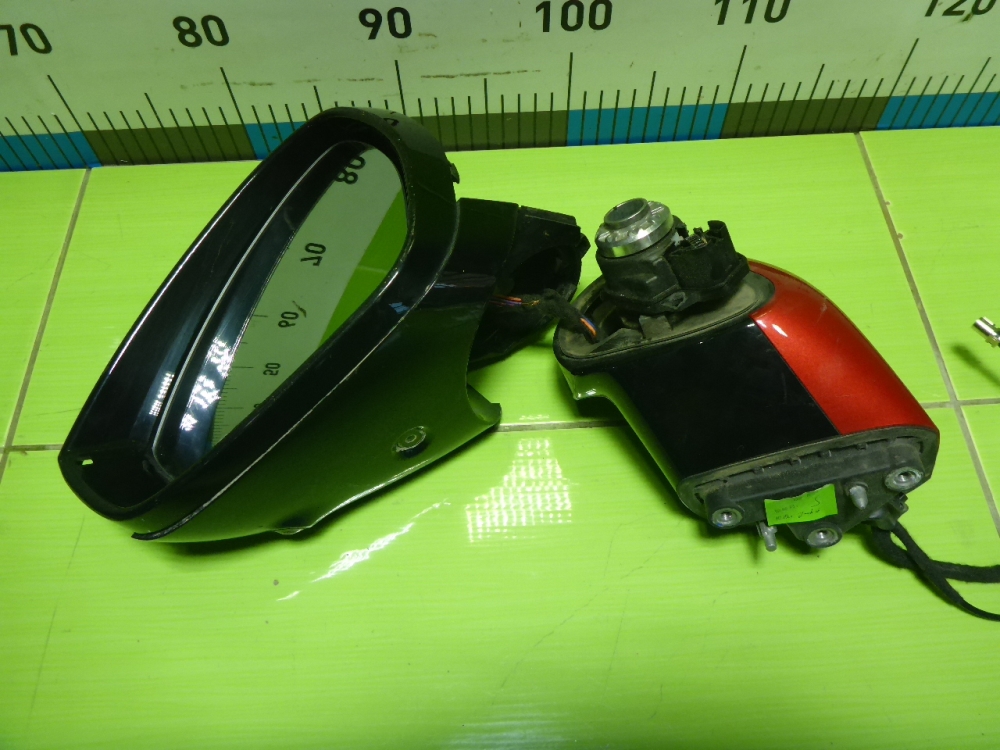 Зеркало левое электрическое