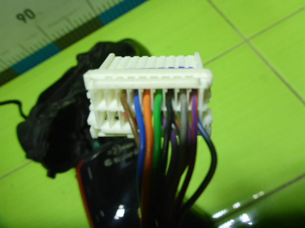 Зеркало левое электрическое