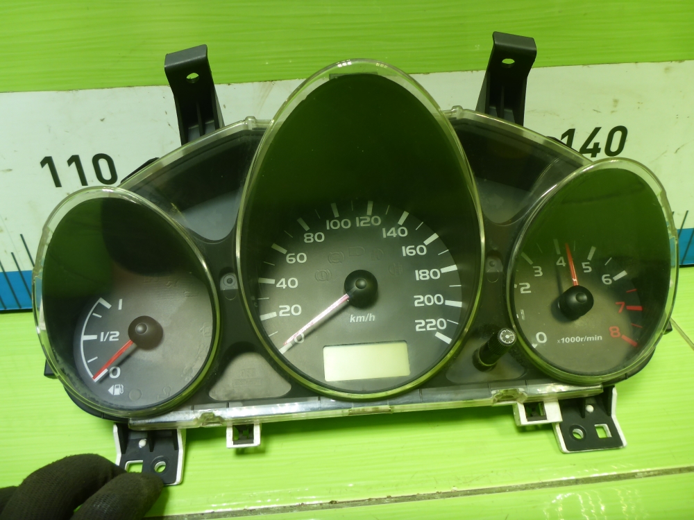 Панель приборов