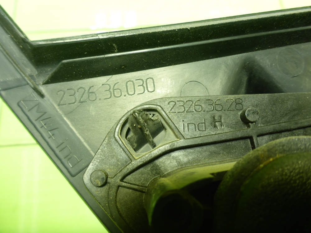 Зеркало правое электрическое