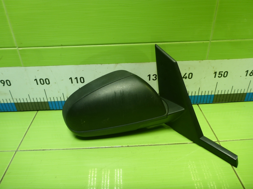 Зеркало правое электрическое