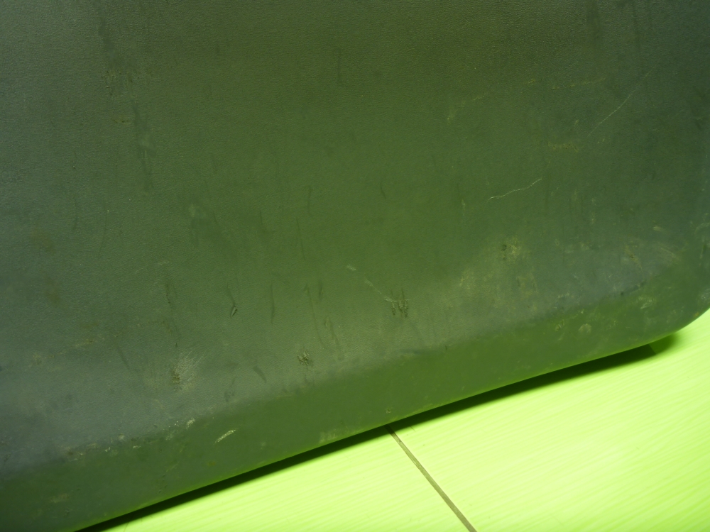 Обшивка двери багажника