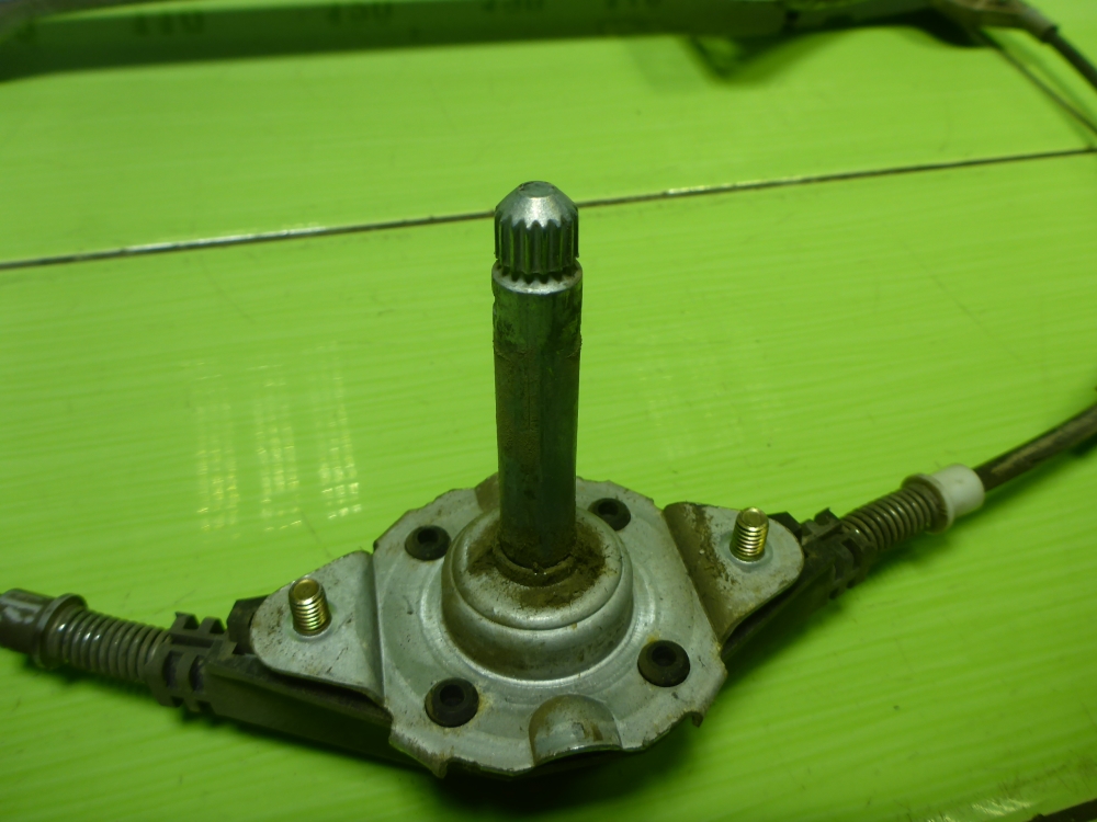 Стеклоподъемник механ. задний левый