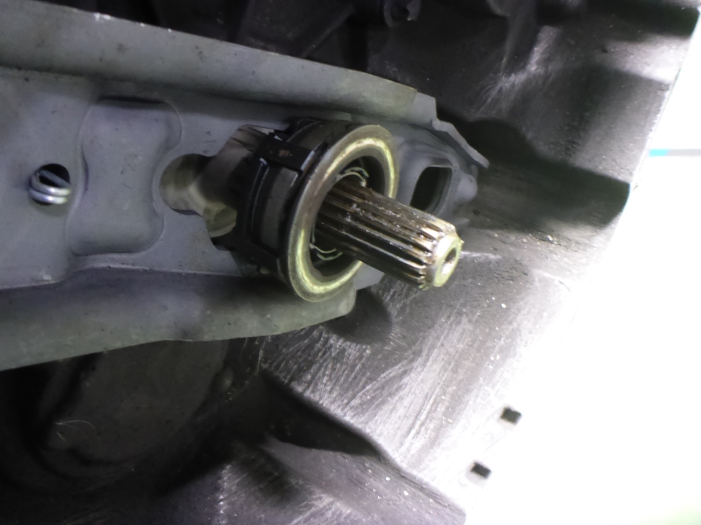 МКПП (механическая коробка переключения передач)