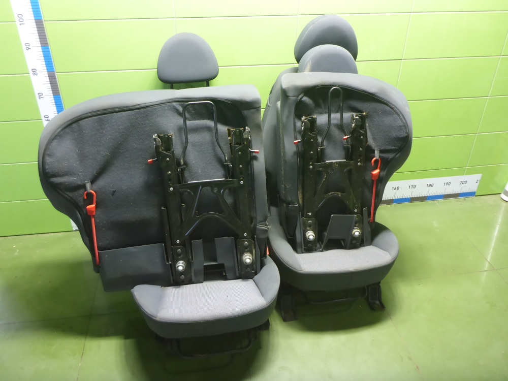 Сиденья комплект