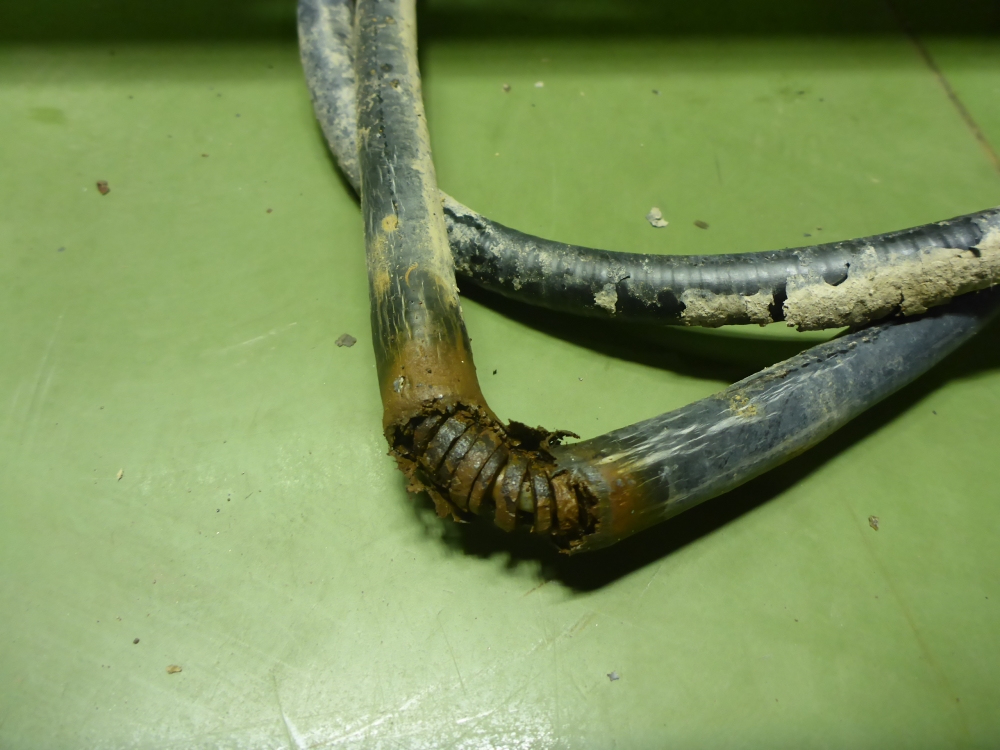 Балка задняя