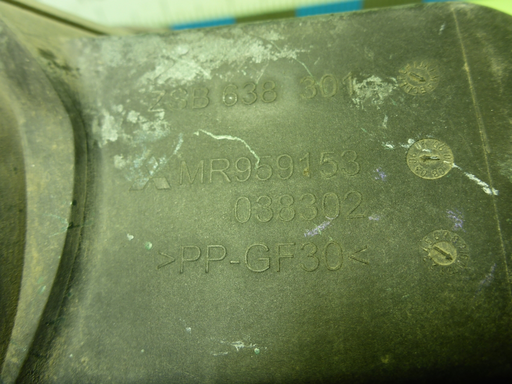 Лючок бензобака