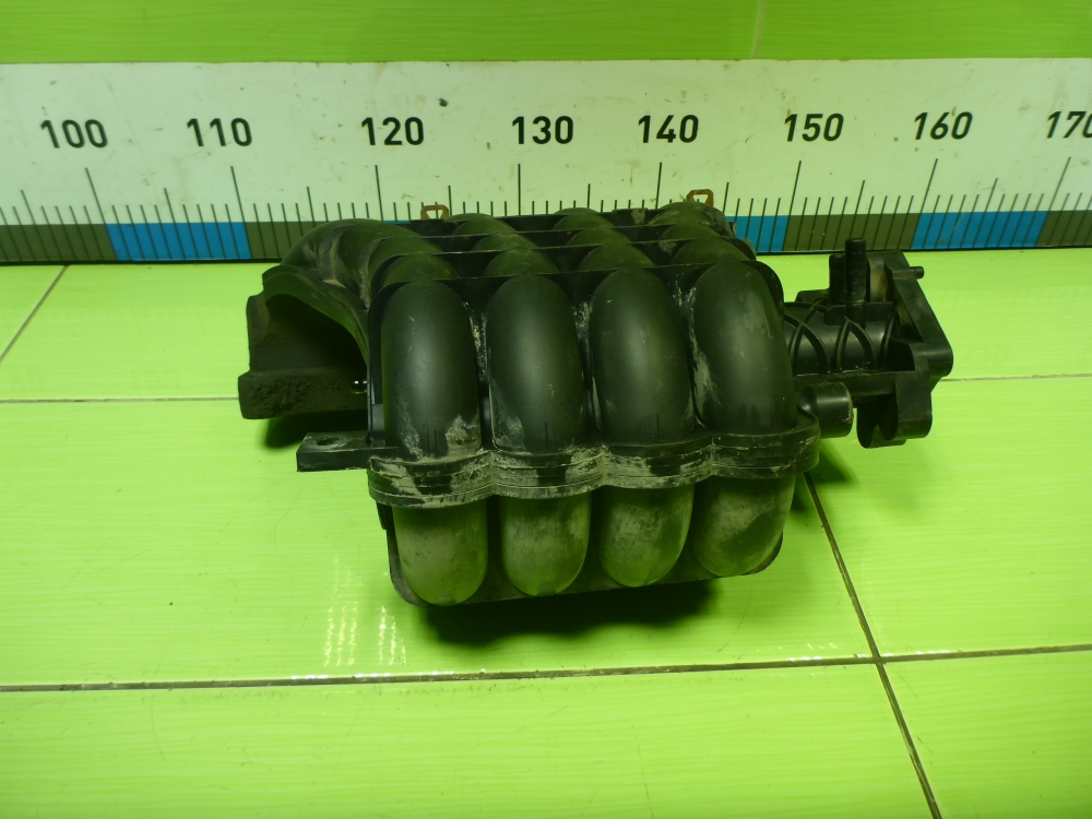 Коллектор впускной