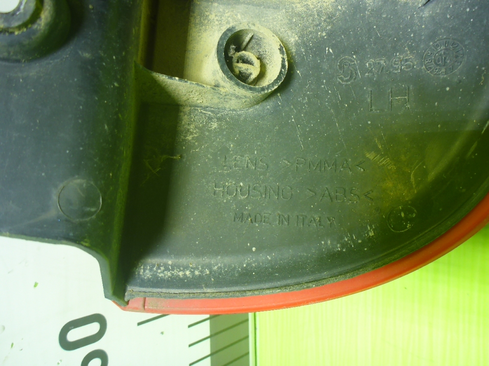 Фонарь задний левый