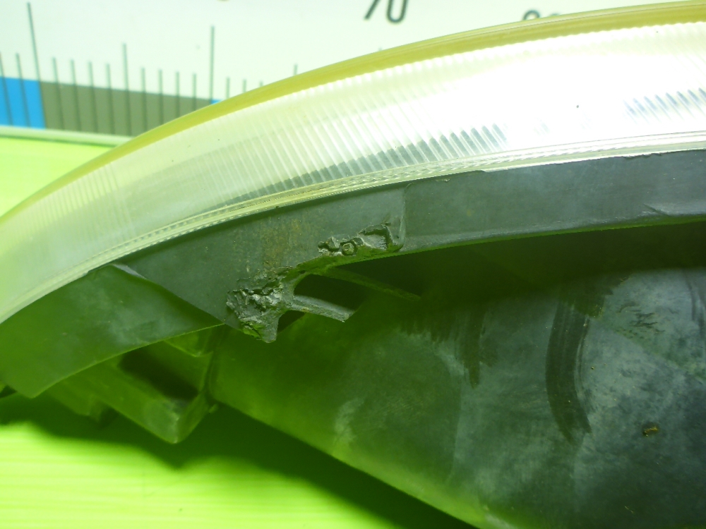 Фара правая