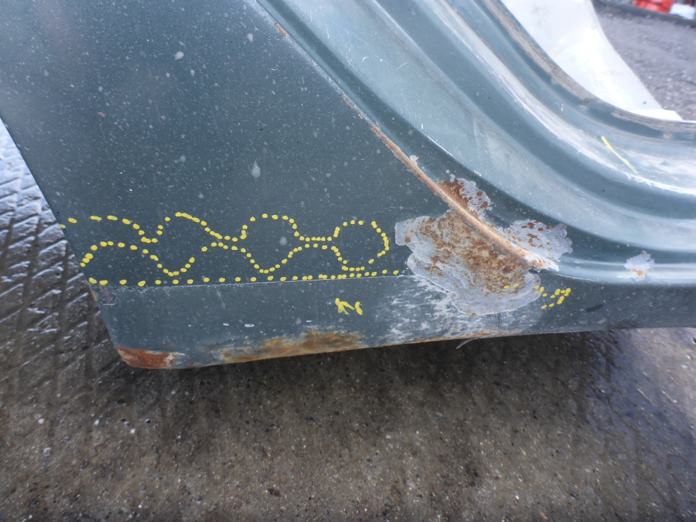 Крыло заднее правое