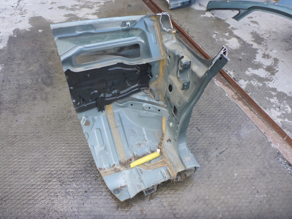 Лонжерон передний правый