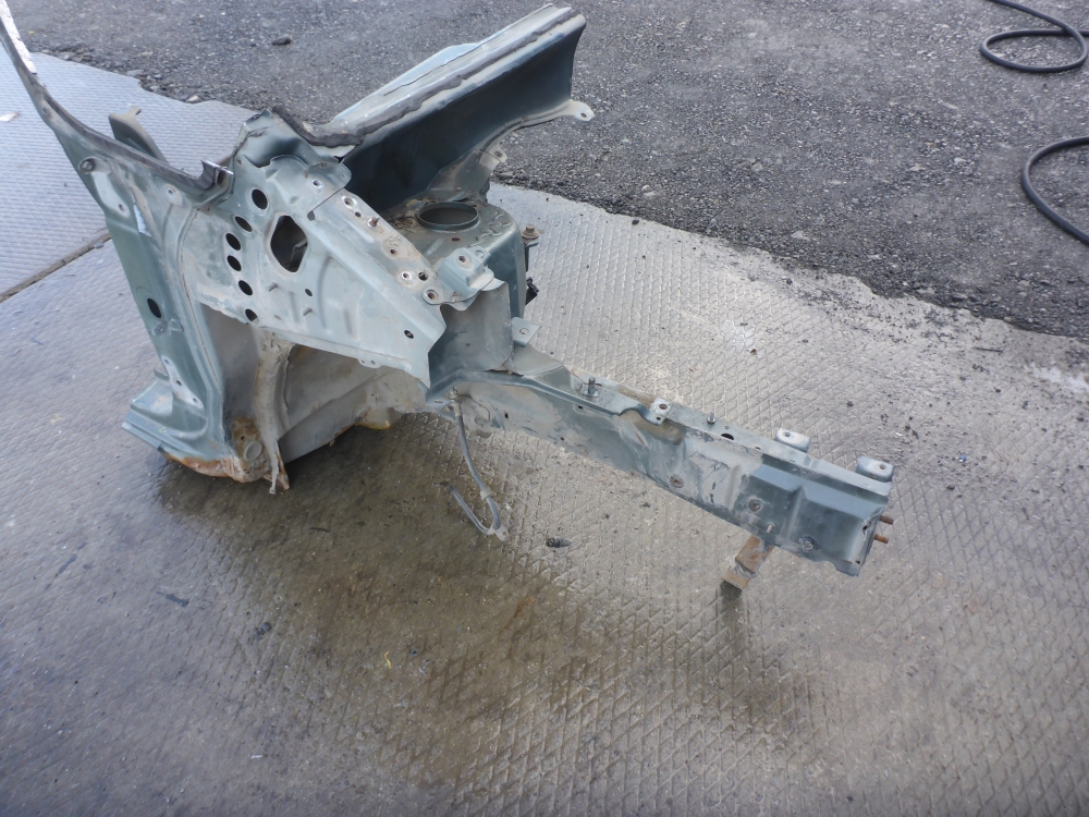 Лонжерон передний правый