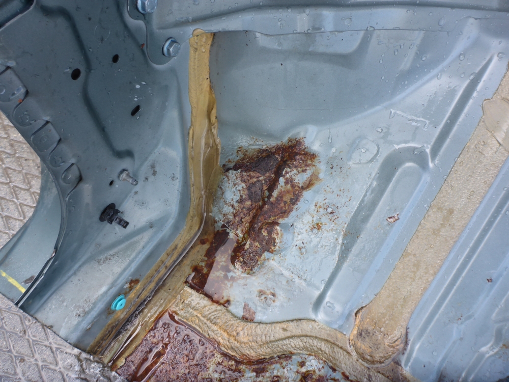 Лонжерон передний левый