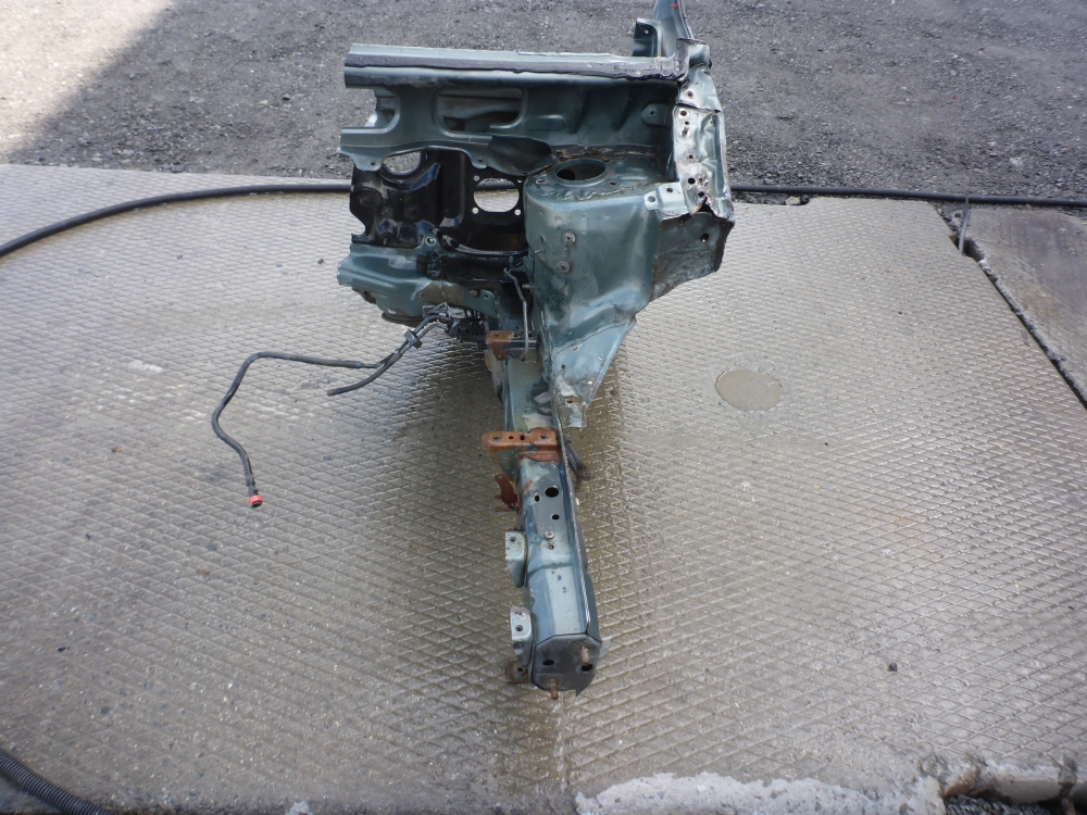 Лонжерон передний левый