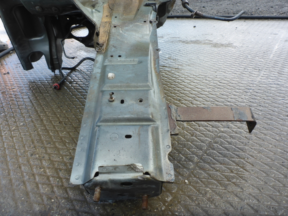 Лонжерон передний левый