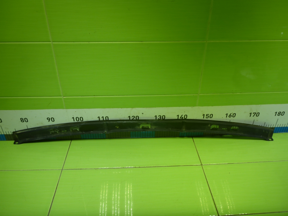 Кронштейн заднего бампера