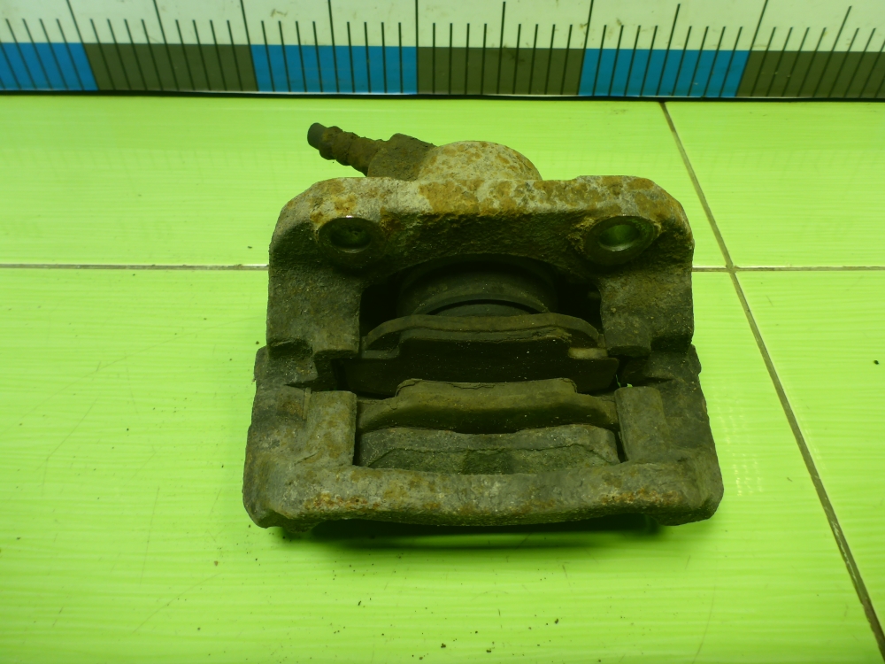 Суппорт передний левый