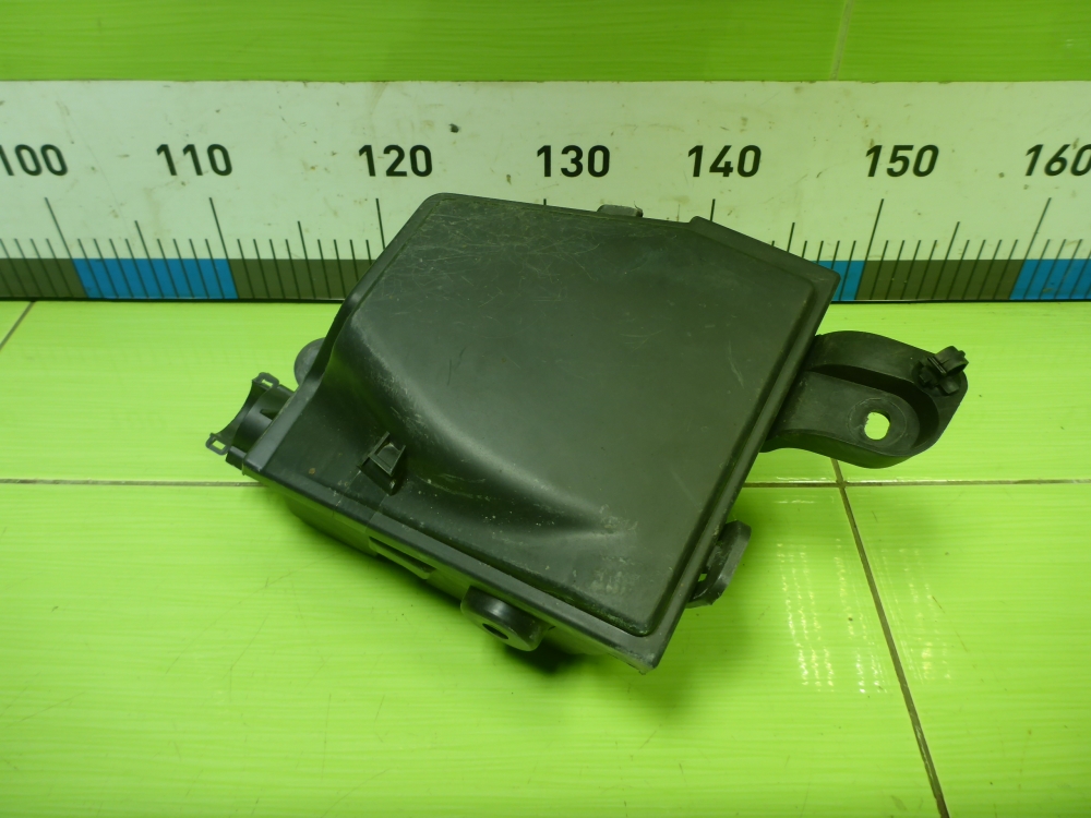 Корпус блока предохранителей