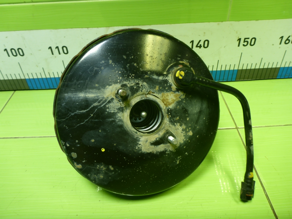 Усилитель тормозов вакуумный