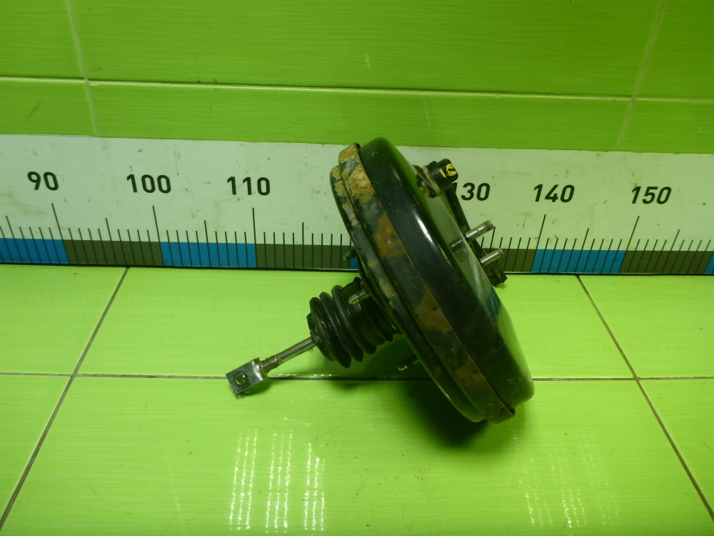 Усилитель тормозов вакуумный