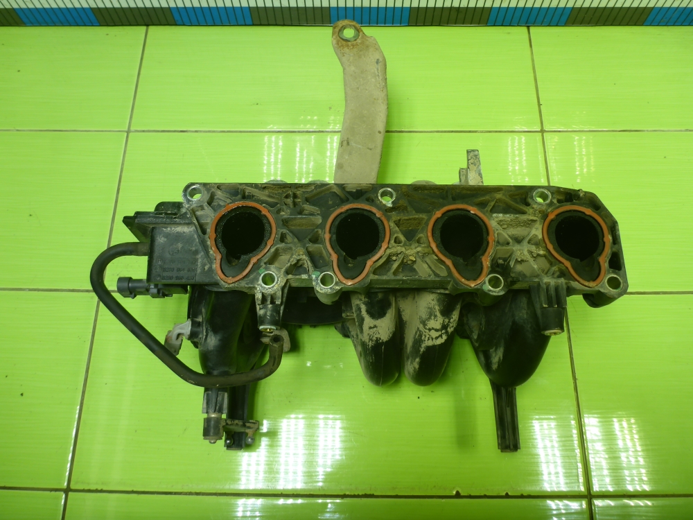 Коллектор впускной