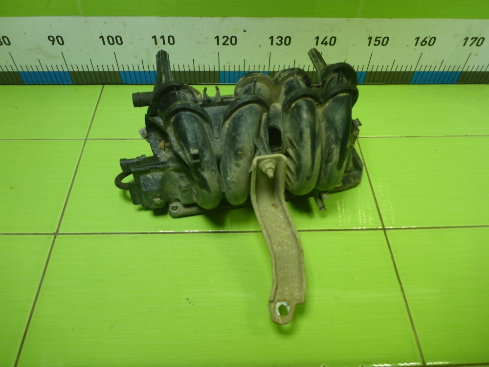 Коллектор впускной