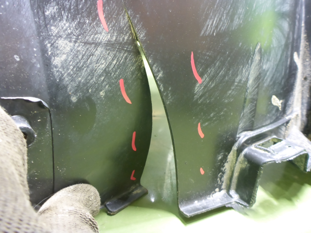 Локер передний правый