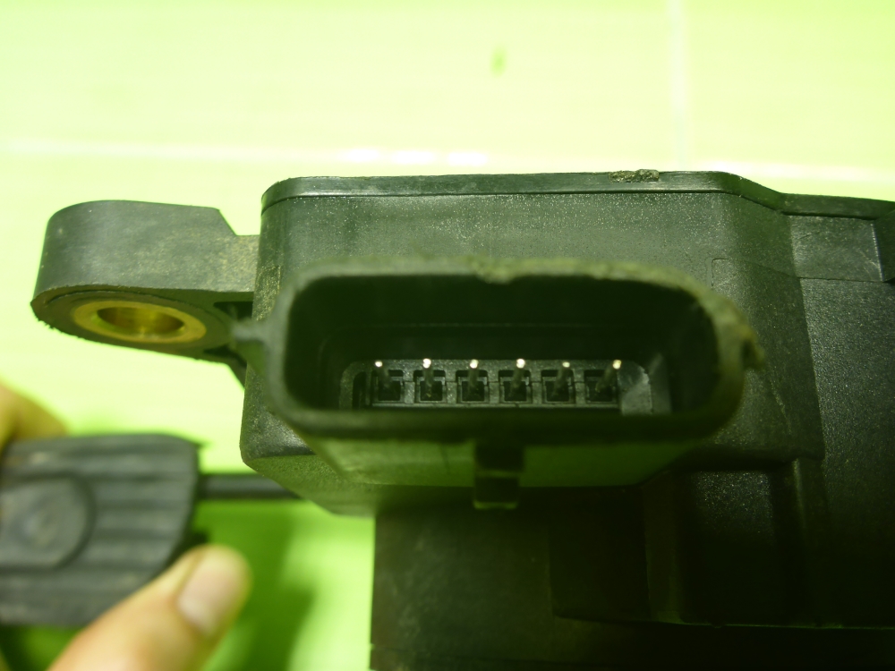 Педаль электронная