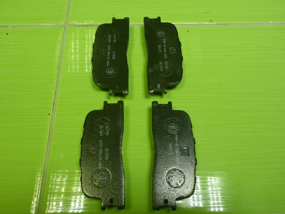 Колодки тормозные задние дисковые к-т