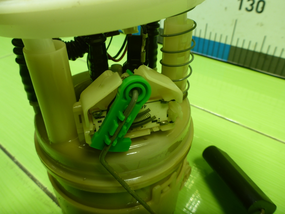 Насос топливный электрический