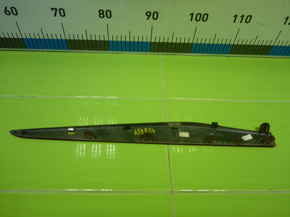 Накладка двери задней левой