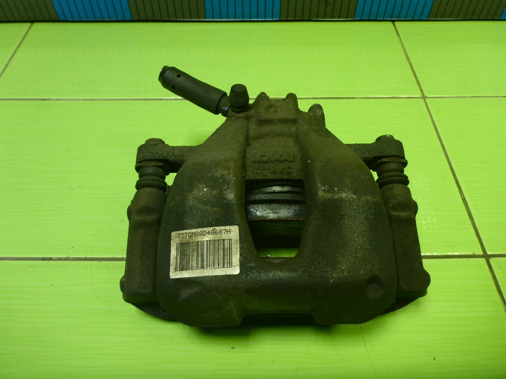 Суппорт передний правый