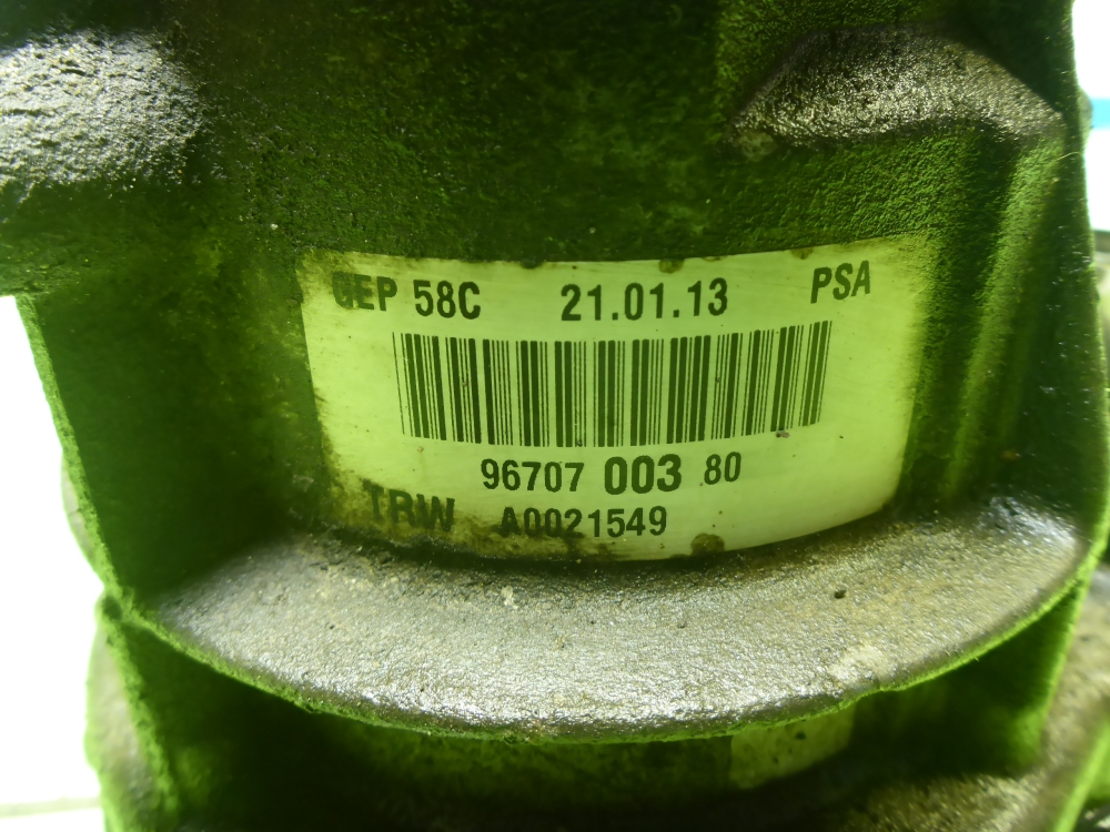 Насос ГУР (гидроусилитель руля)