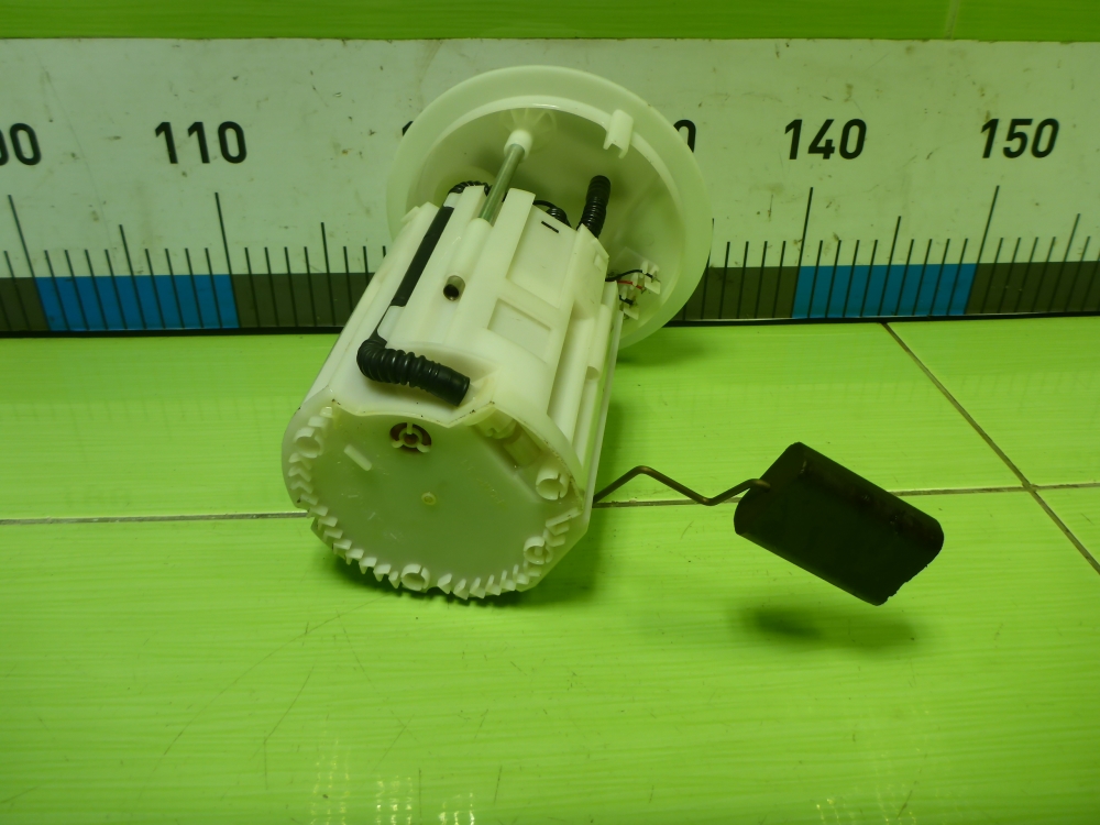 Насос топливный электрический