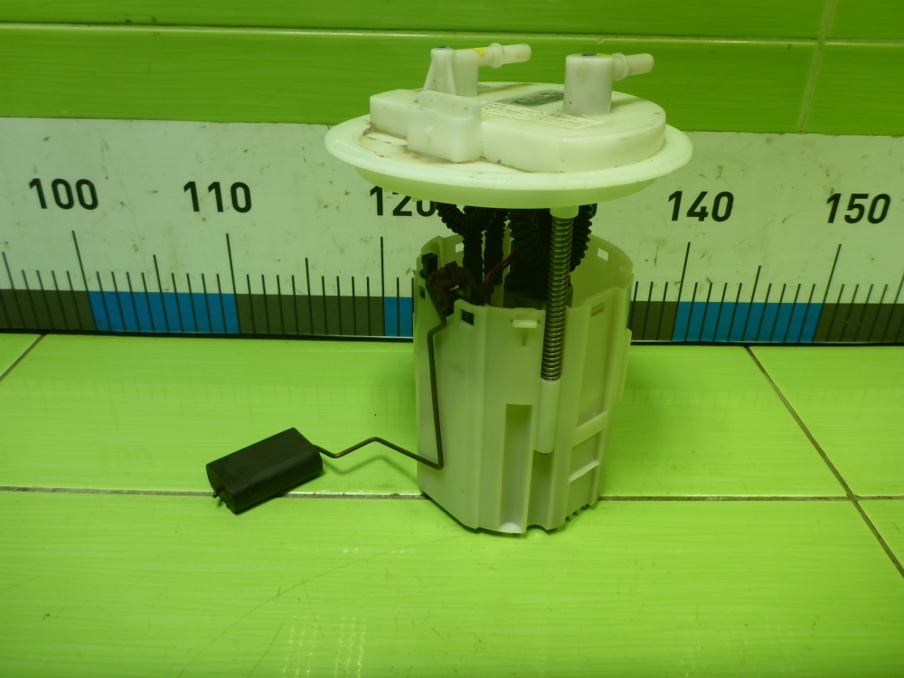 Насос топливный электрический