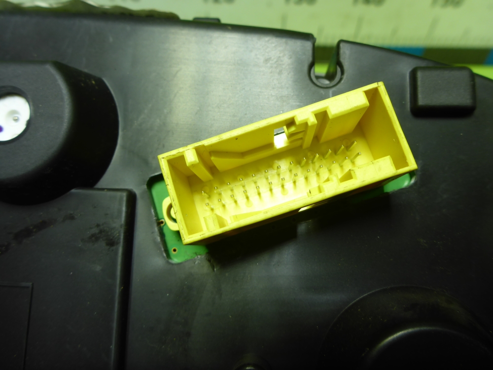 Панель приборов