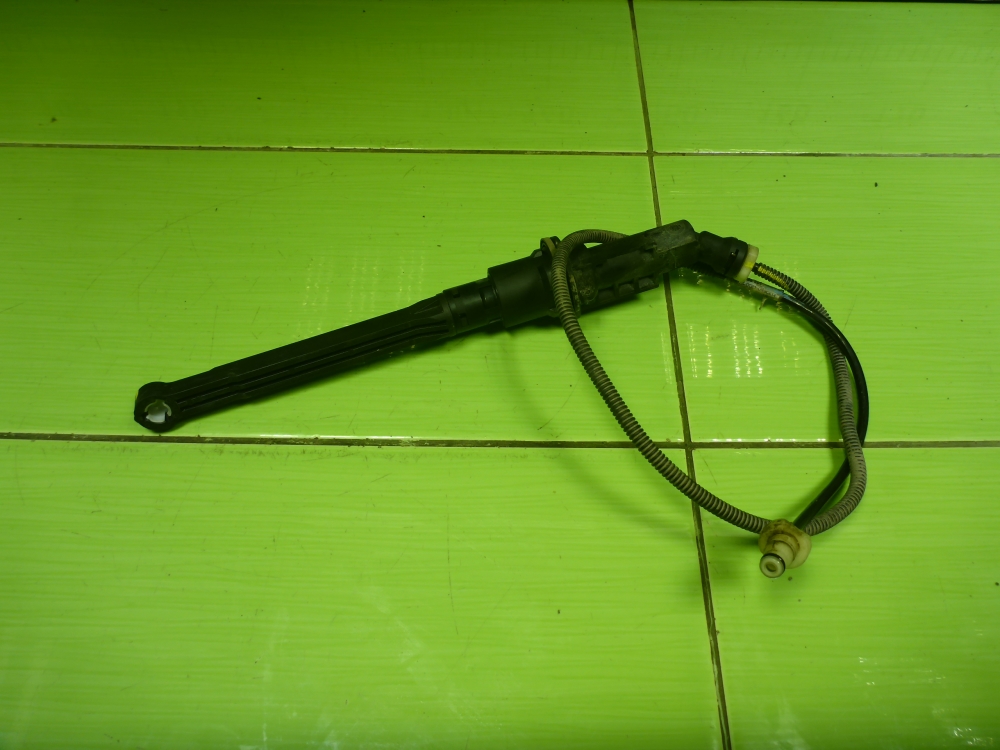 Цилиндр сцепления главный